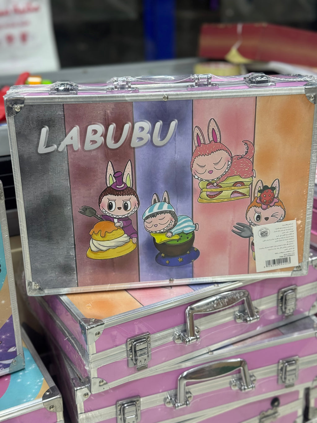 حقيبة الوان 145 قطعة